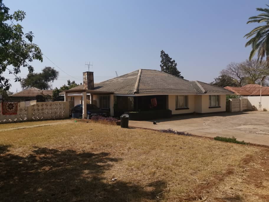 A Neat 3 Bedroom Home – Queens Park West, Bulawayo